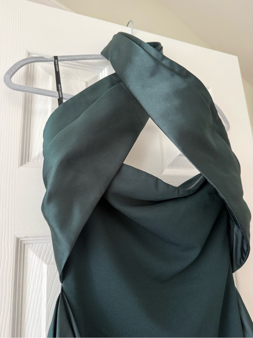 Solace London Rumi Halterneck Satin Twill Gown Emerald Green NEW with tags - Picture 4 of 11